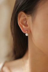 The Melody 18K Akoya Pearl Earring