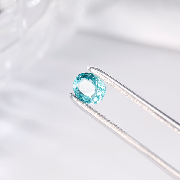 A 1.89ct Oval Apatite