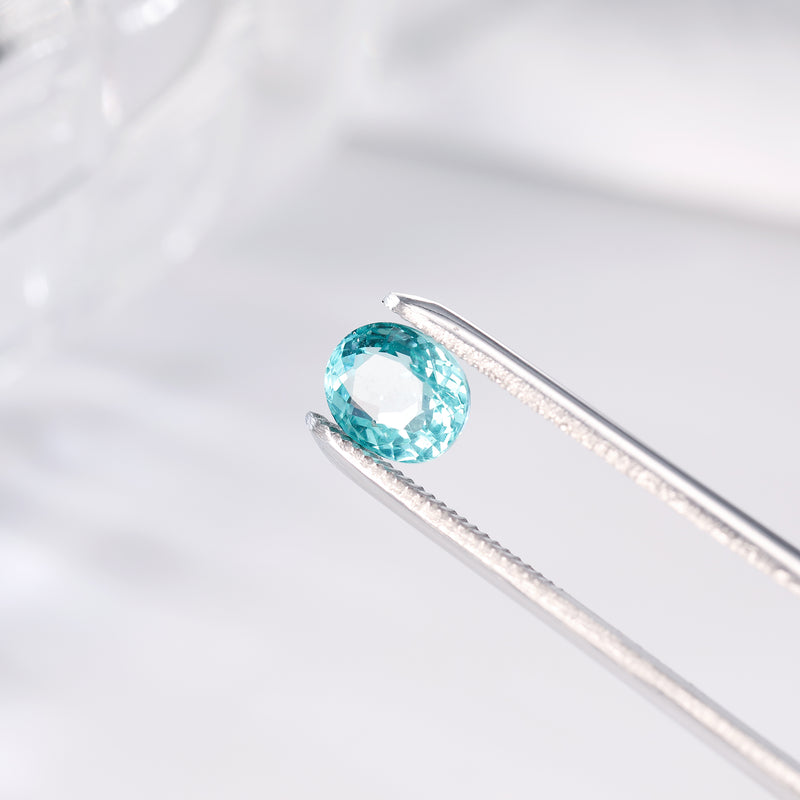 A 1.89ct Oval Apatite