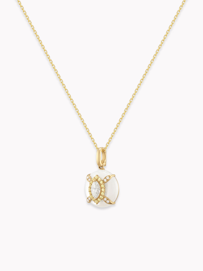 Certified 0.14ct White Sapphire Pendant Necklace with Mother Pearl in 18k Gold