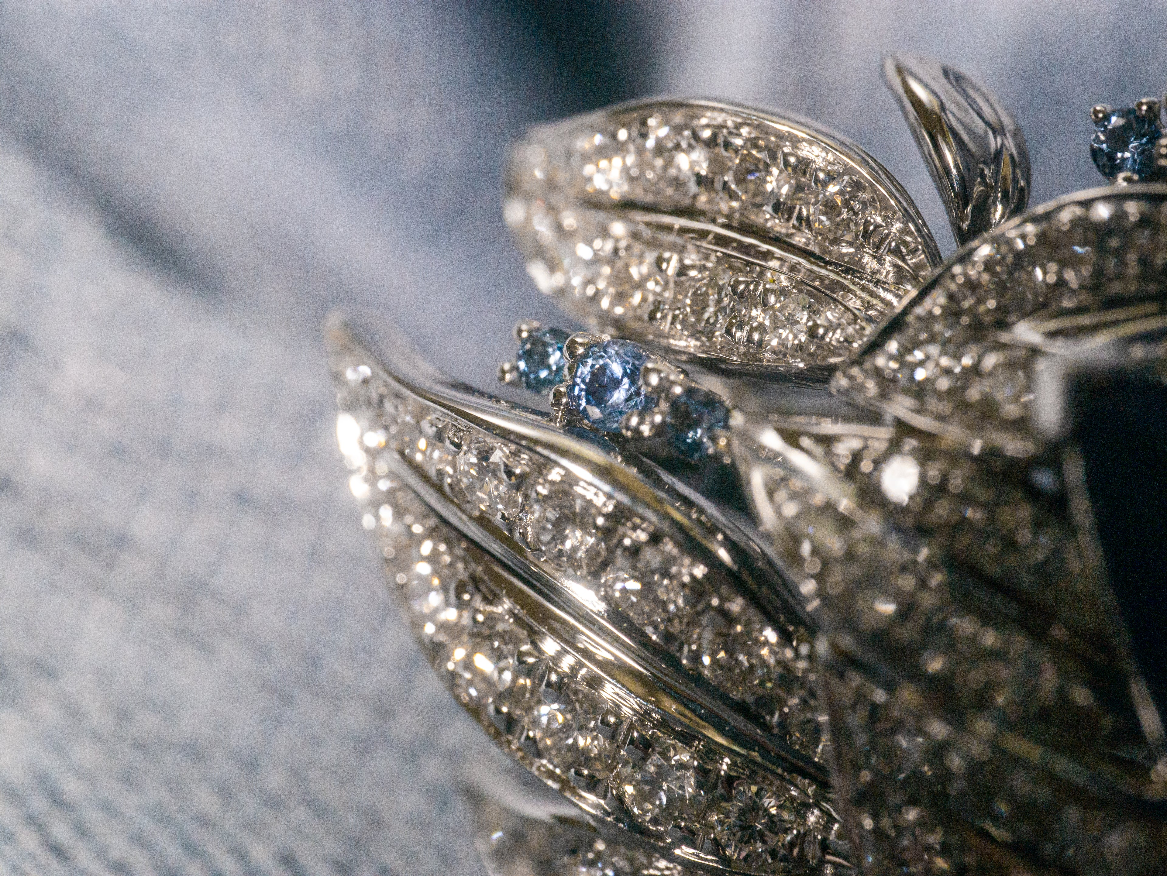 Royal Blue Sapphire Swan Lake Ring